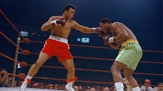 Muhammad Ali vs Joe Frazier I [upl. by Gratianna]