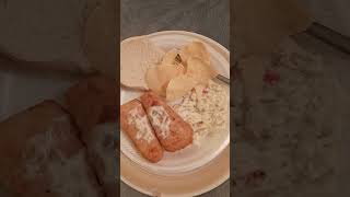 quotCanadian Pollockquot Crunchy Fish Sandwich Potato Salad With quotMunchosquot Potato Chips [upl. by Durrell]