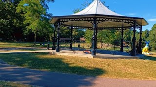 Wardown park in Luton Bedfordshire  4k walk 🌳💚✨ [upl. by Zap179]