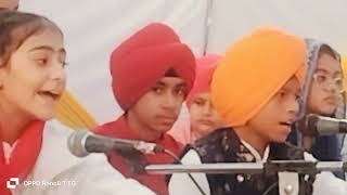 Prabhat fair to children Shabd Gurbani grahan kar hoy [upl. by Ollecram]