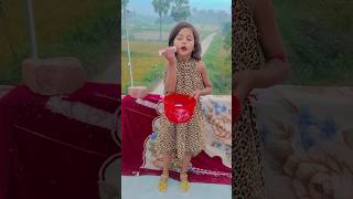 Makeup wali ko paise kyon dunyoutubeshorts youtube training funny 😍😍😍 [upl. by Aurelia]