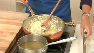 How to Make White Truffle Butter Risotto  WilliamsSonoma [upl. by Felicidad156]