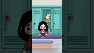 girl gets bullied for beautytocatales tocaboca [upl. by Havener877]