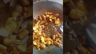 দুপুরে রান্না কীভাবে আমরা করি Bengal cooking crecipe [upl. by Shepp]