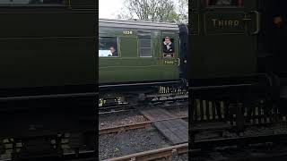 Beachy head steaming through sheffield park at bluebell railway [upl. by Irallih]