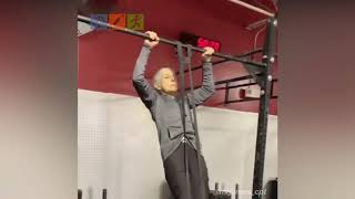 Crossfit a 72 anni Lauren Bruzzone Si Allena Così [upl. by Alaster153]