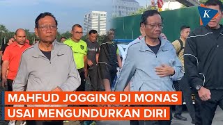 Momen Mahfud Jogging di Monas Usai Mundur dari Menko Polhukam [upl. by Nivled]