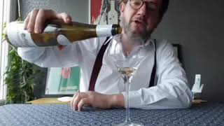 Roussette de Savoie 2016 Altesse Aimavigne Domaine Dupasquier [upl. by Rebna]