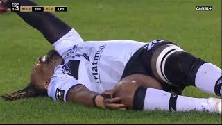 Top 14 Blessé Mathieu Bastareaud applaudi par Mayol [upl. by Anabella]