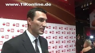 Wladimir Klitschko So läuft es mit Hayden Panettiere in der Liebe [upl. by Ymmit652]