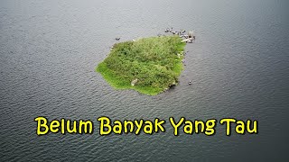 Nekat Explore Pulau Kecil Di Danau Toba Ternyata sarang ikan [upl. by Ellehc758]