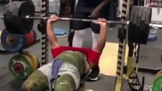 Aaron Donald EASILY BenchPressing 495 lbs 😱💪 [upl. by Isiah122]