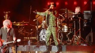 Fire Fight Australia  Queen  Adam Lambert Hammer to Fall Fancam [upl. by Asilet]