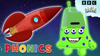 Phonics  Alien Alphabet  Learn to Read  Alphablocks [upl. by Seeto]