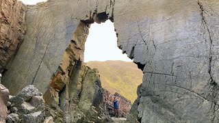 INCREDIBLE ROCK FORMATION ON THE DEVON COAST  HARTLAND QUAY [upl. by Odrarebe]