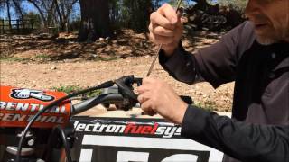 Lectron Install  Removing the OEM Cable  Domino Throttle 2016 and Older KTM Husq [upl. by Carmelo]