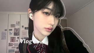 9년의 학교생활을 마무리하는 고등학교 자퇴 vlog  학교갈준비amp친구들의 서프라이즈 [upl. by Amliw]