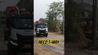 Iveco TWAY cipta Krida bahari muat alat berat Caterpillar [upl. by Enneire265]