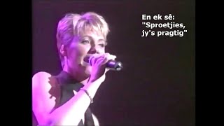 Dana Winner  Sproetjies Afrikaans Live Met lirieke [upl. by Retla]