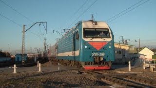 ЭП1М398 с поездом №392 РостовнаДону — Баку [upl. by Adnilev430]