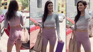 Elnaaz Norouzi Snapped At Gym In Bandra  Bollywood News [upl. by Nicodemus]