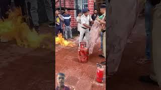 Lpg Gas cylinder safety tips 😮 Lpg Gas cylinder flre video Be Careful shortsfunny [upl. by Yecaj]