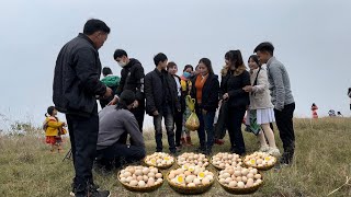 Zon sells boiled eggs at highland festivals vang hoa king kong amazon [upl. by Portwin569]