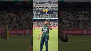 MCG crowd Cheering Hasnain 😂 muhammadhasnain pakvsaus shortsfeed cricket cricketfans [upl. by Retsevlys]