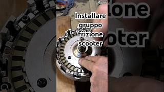 Installazione dischi frizione Beverly 400 e Beverly 350 shorts Install the MALOSSI wet clutch kit [upl. by Roxana807]