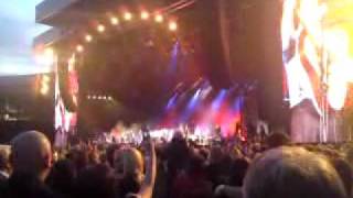 Paul McCartney Mull Of Kintyre Live Glasgow 2010 [upl. by Iila874]