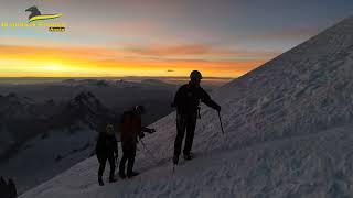 Guardia di finanza lascensione al Monte Bianco nei 250 anni della fondazione del Corpo [upl. by Ahseyt902]