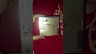 Lakme 😲❤️perfect radiance day cream Hindi reviewlakme shorts [upl. by Akeit214]