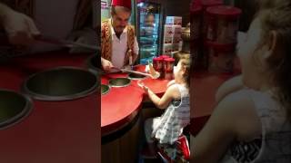 Flughafen Istanbul Ice Creme Prank [upl. by Neil]