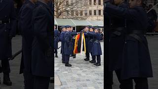 Vereidigung deutscher Soldaten der Bundeswehr 🦅🇩🇪 tradition militär bundeswehr parade [upl. by Rambert]