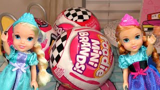 Surprises  Elsa amp Anna toddlers  fun with friends amp Mini Brands Foodie [upl. by Reede]