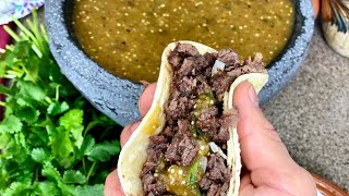 Cómo se hacen los tacos de cabeza  estilo Michoacán [upl. by Parnell853]