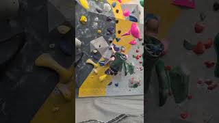 Cramped midwall dyno very fun dyno climbing rockclimbing [upl. by Cir]