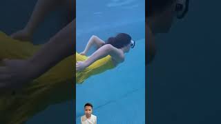 underwater swimming mermaid swim pool funny playa cute abimonkey fishing [upl. by Ahsenyt496]