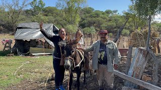 Cruzando cerros y arroyos en burro [upl. by Uhej]