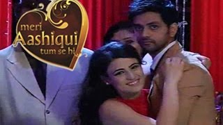 Ranveer Holds Ishani in Shikhars Sangeet  Meri Aashiqui Tumse Hi [upl. by Odel456]