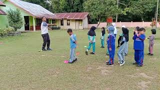 video aksi nyata pembelajaran permainan bola kasti kelas 2 [upl. by Hairim538]