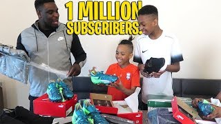 SECRET 1 MILLION SUBSCRIBER Football Unboxing [upl. by Constantia]