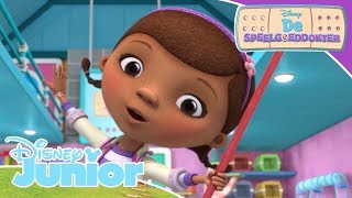 De Speelgoeddokter  Zorg voor Jezelf 🤕🍎 Disney Junior BE [upl. by Faux]