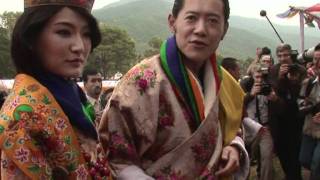 Bhutan king and queen greet wellwishers [upl. by Erdah]