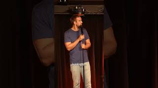 Les questions intrusivesJe joue mon spectacle à Paris et dans toute la France standup [upl. by Yelkcub]