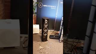 Sonus Faber Sonetto V och Pass Labs [upl. by Ayam9]