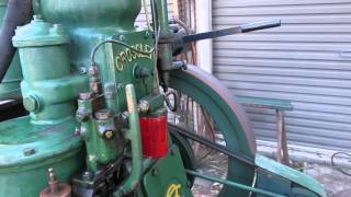 Crossley VOE7 diesel twostroke stationary engine [upl. by Kelci]