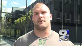 Oregon Offensive Lineman Doug Brenner on Unlimited Meals [upl. by Poll]