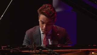 Haydn  Divertimento in D Major  Christiaan Kuyvenhoven pianist [upl. by Gula]