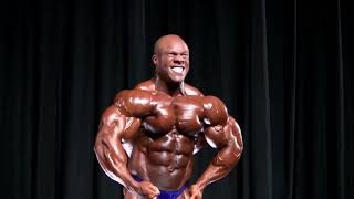 Phil heath posing at 2010 Arnold classic one of his best shape 💥 [upl. by Lap425]